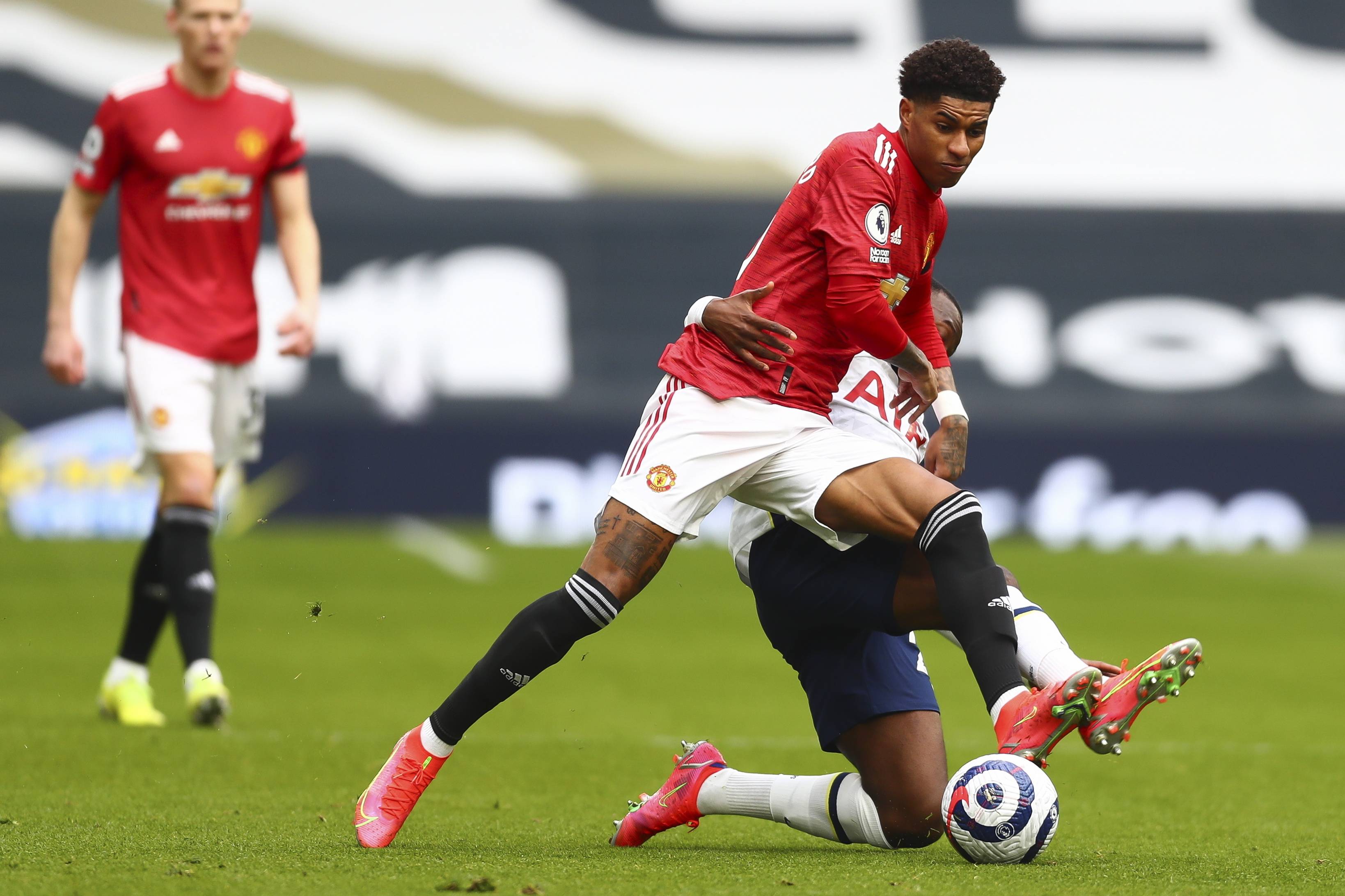 根据历年的 根据历年的