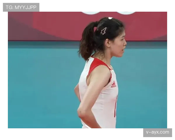 李盈莹上场像打仗,下场像有钱闺蜜,随手一拍我就怀疑人生 李盈莹上场像打仗,下场像有钱闺蜜,随手一拍我就怀疑人生